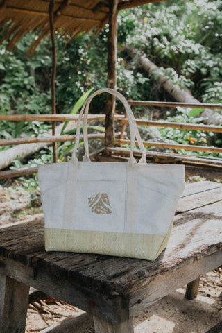medium paraiso tote in kabibi