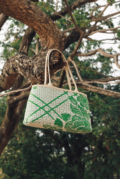 Raya bag in green - store